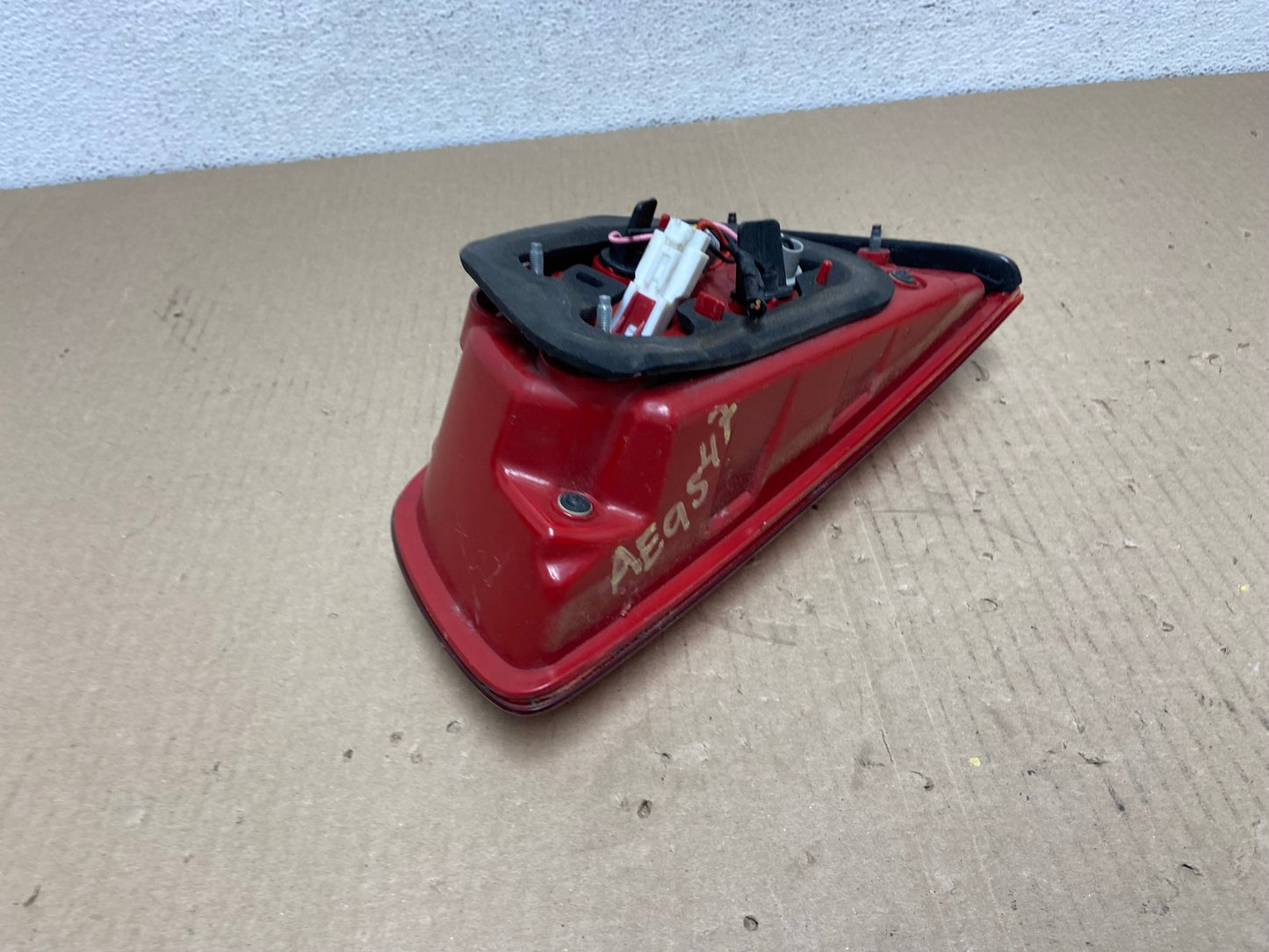 2011 to 2013 Kia Sportage Right Passenger RH Side Inner Tail Light AE9547 LK4