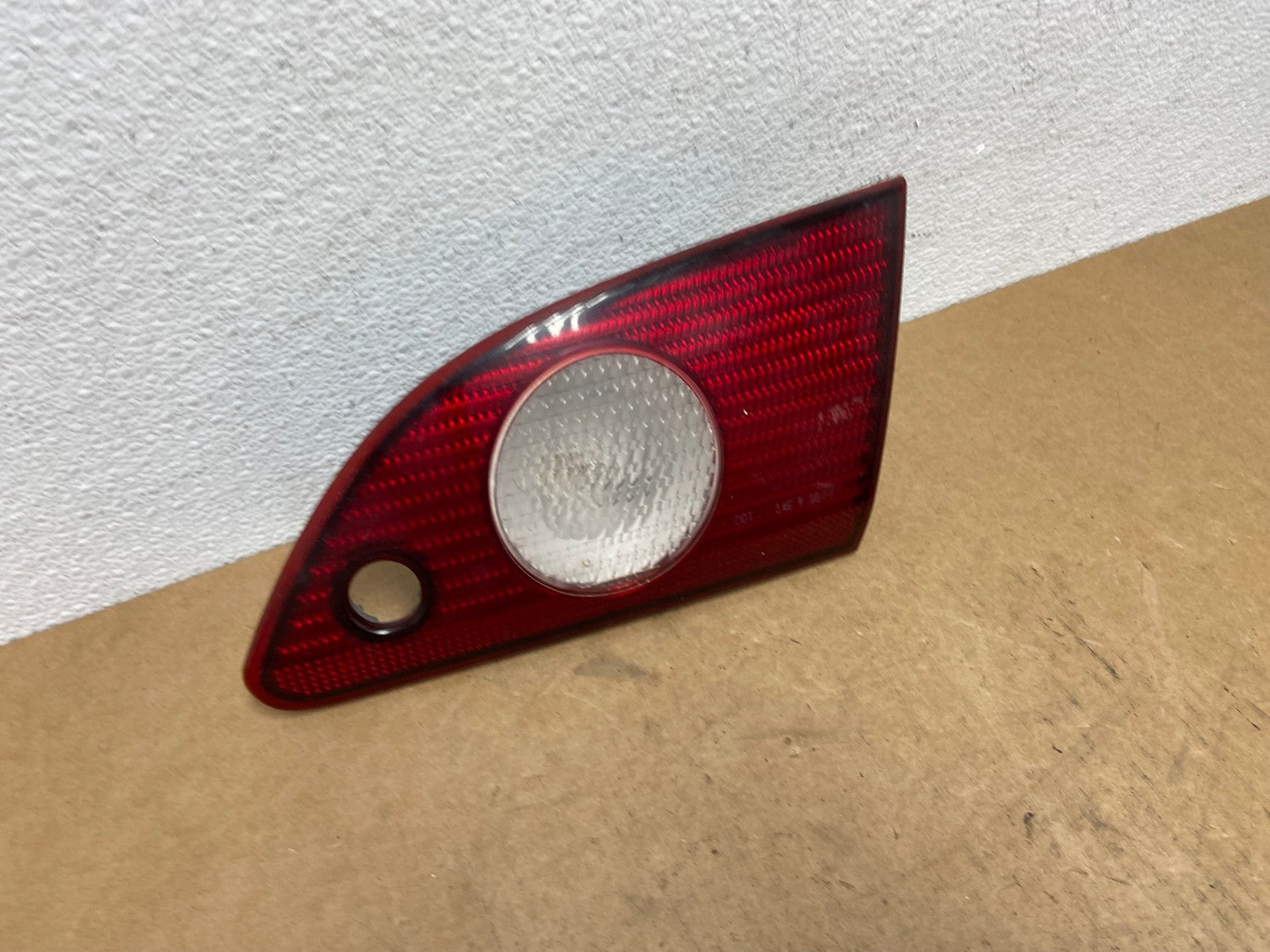 2001 2002 Toyota Corolla Right Passenger RH Side Inner Tail light OEM AC2944 LK2