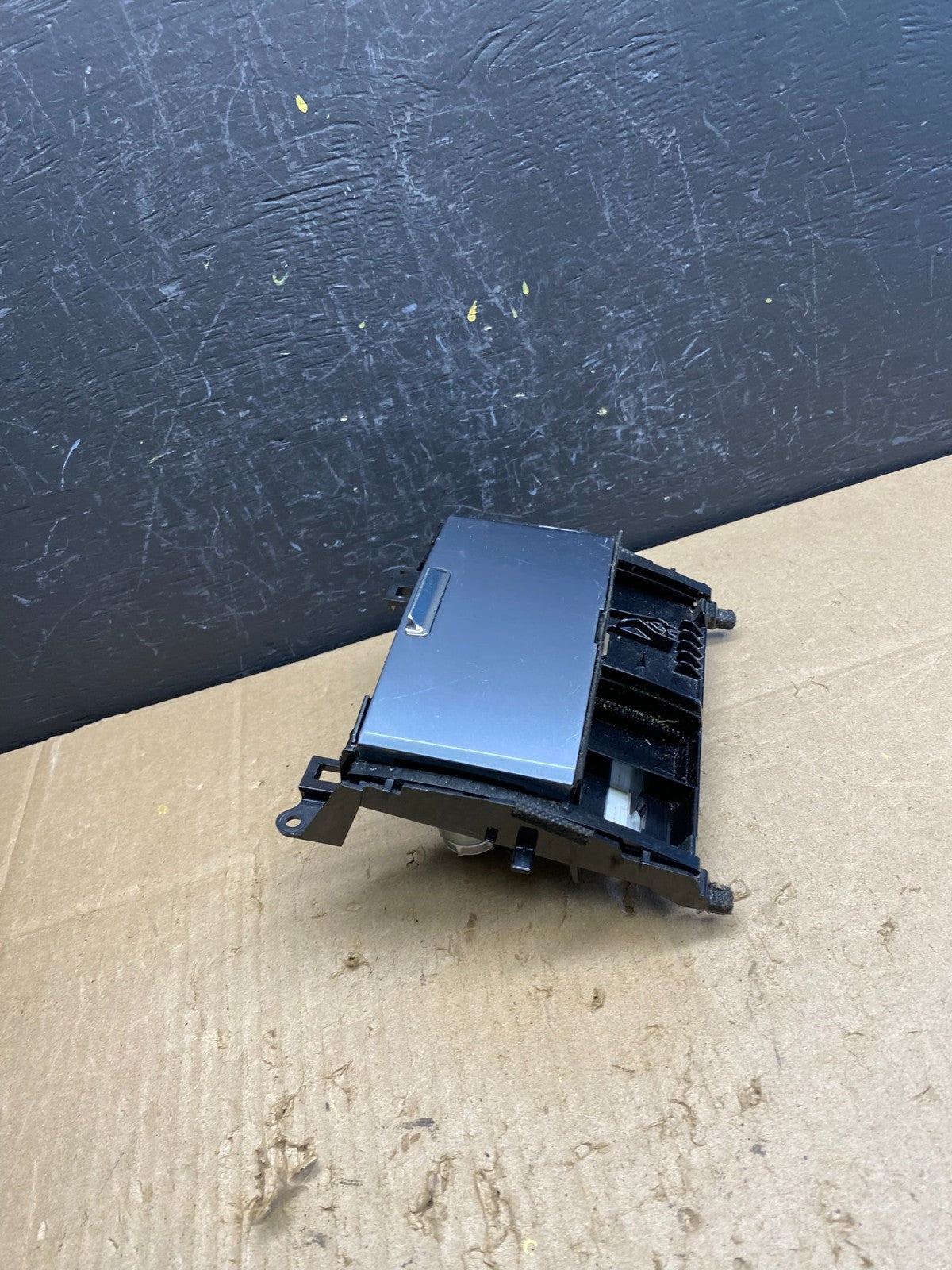 2006 to 2012 Lexus IS250 IS350 Center Console Ash Tray Ashtray OEM AC4593 DG1
