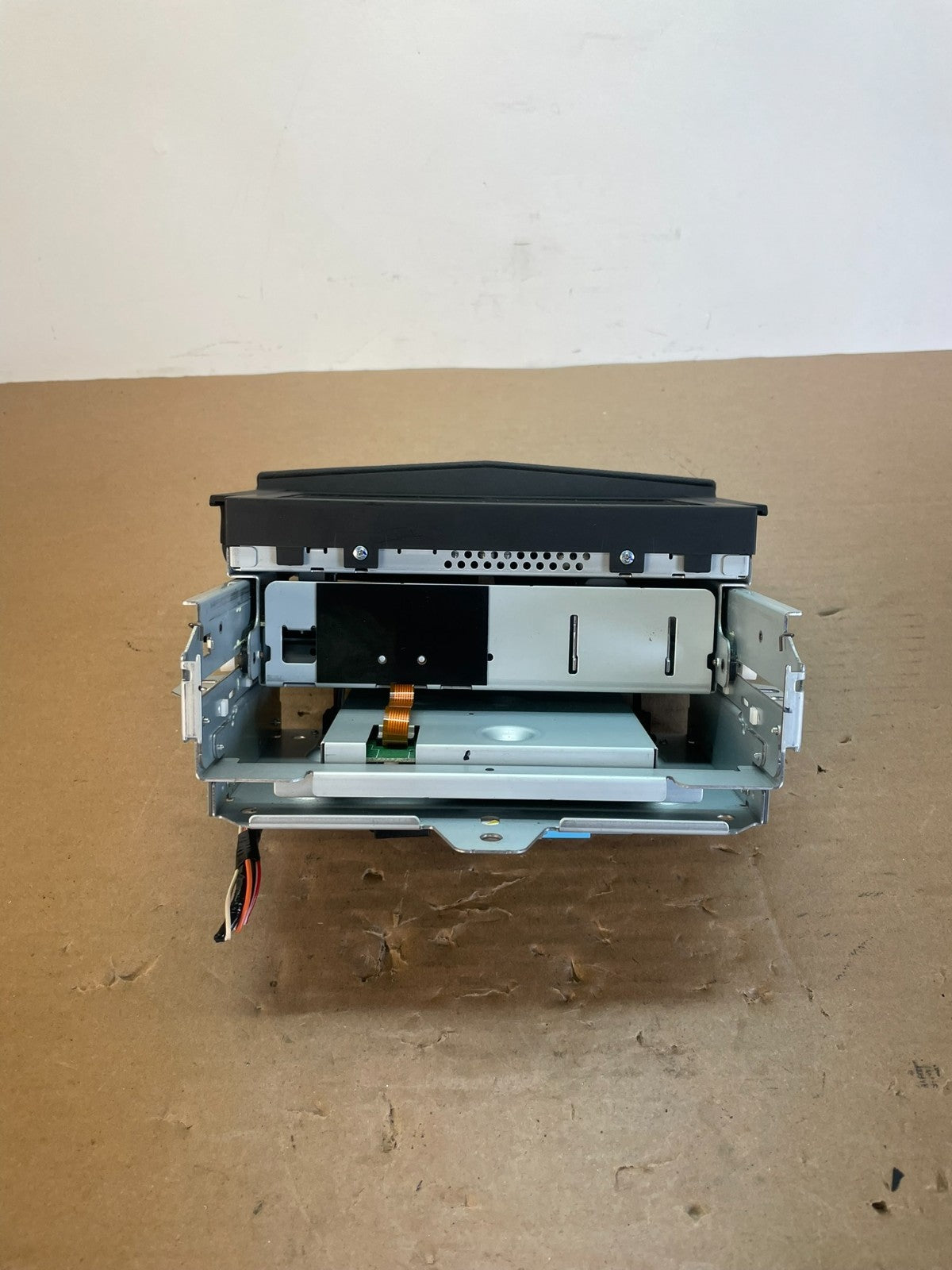 2008 to 2012 Cadillac SRX CTS Audio Radio Screen Display Player af5601 DG6