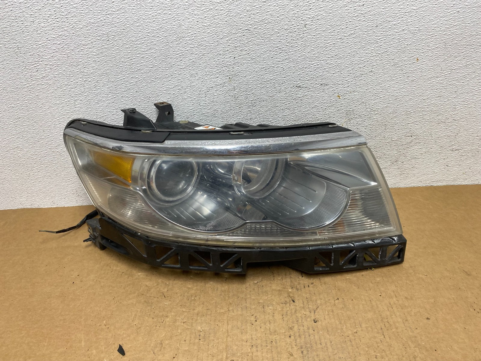 2006-2009 Lincoln MKZ Zephyr Right Passenger Headlight Xenon AD4630 DW0