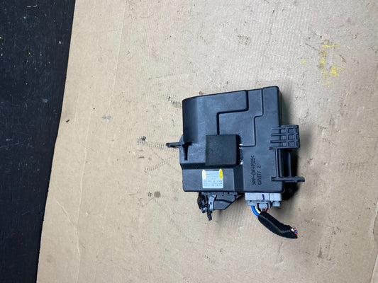 2006-2014 Kia Sedona Entourage Power Sliding Door Control Module N7378 DG0