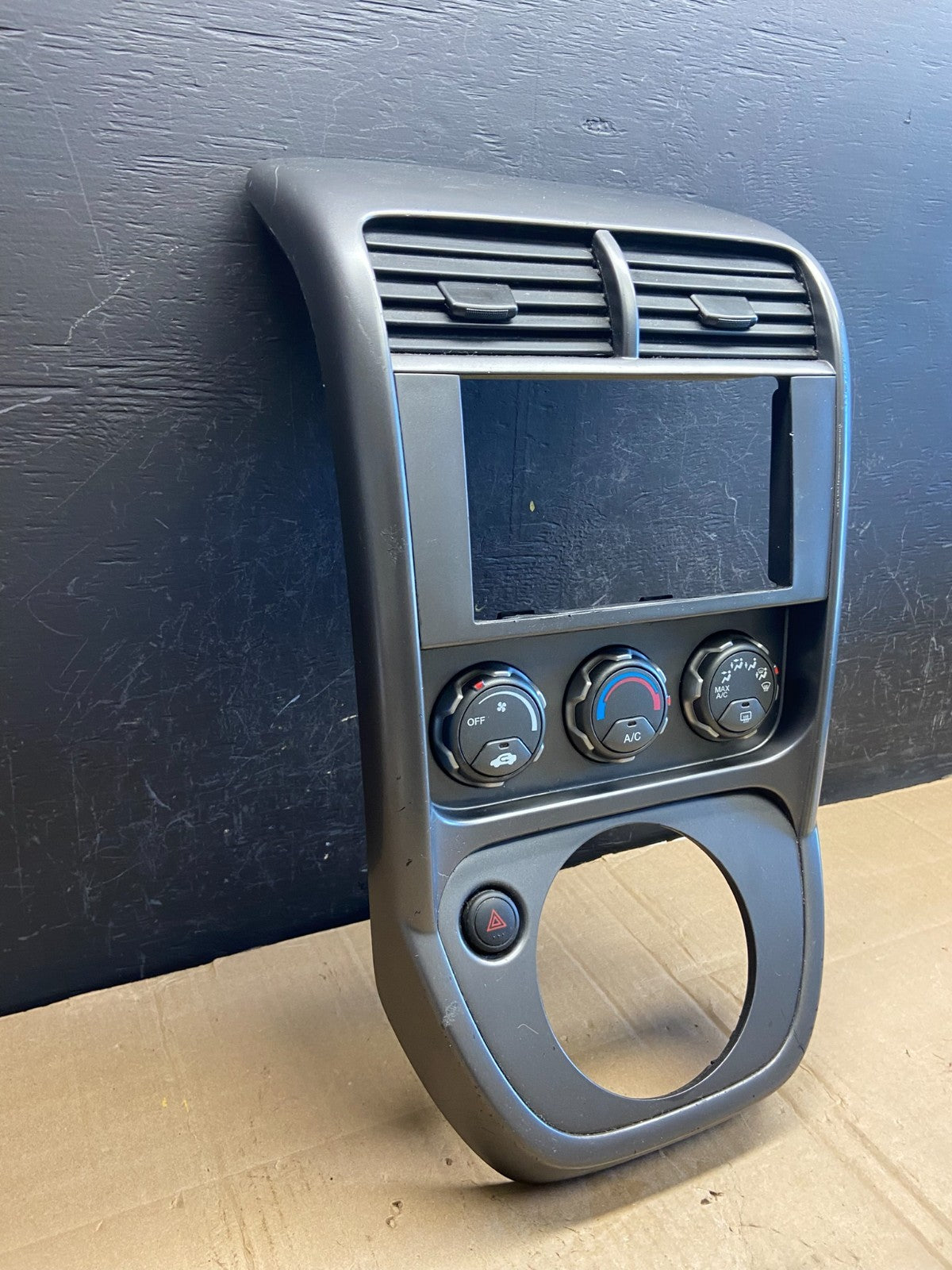 2003 to 2008 Honda Element Radio Climate Control Shifter Bezel AD7249 DG2