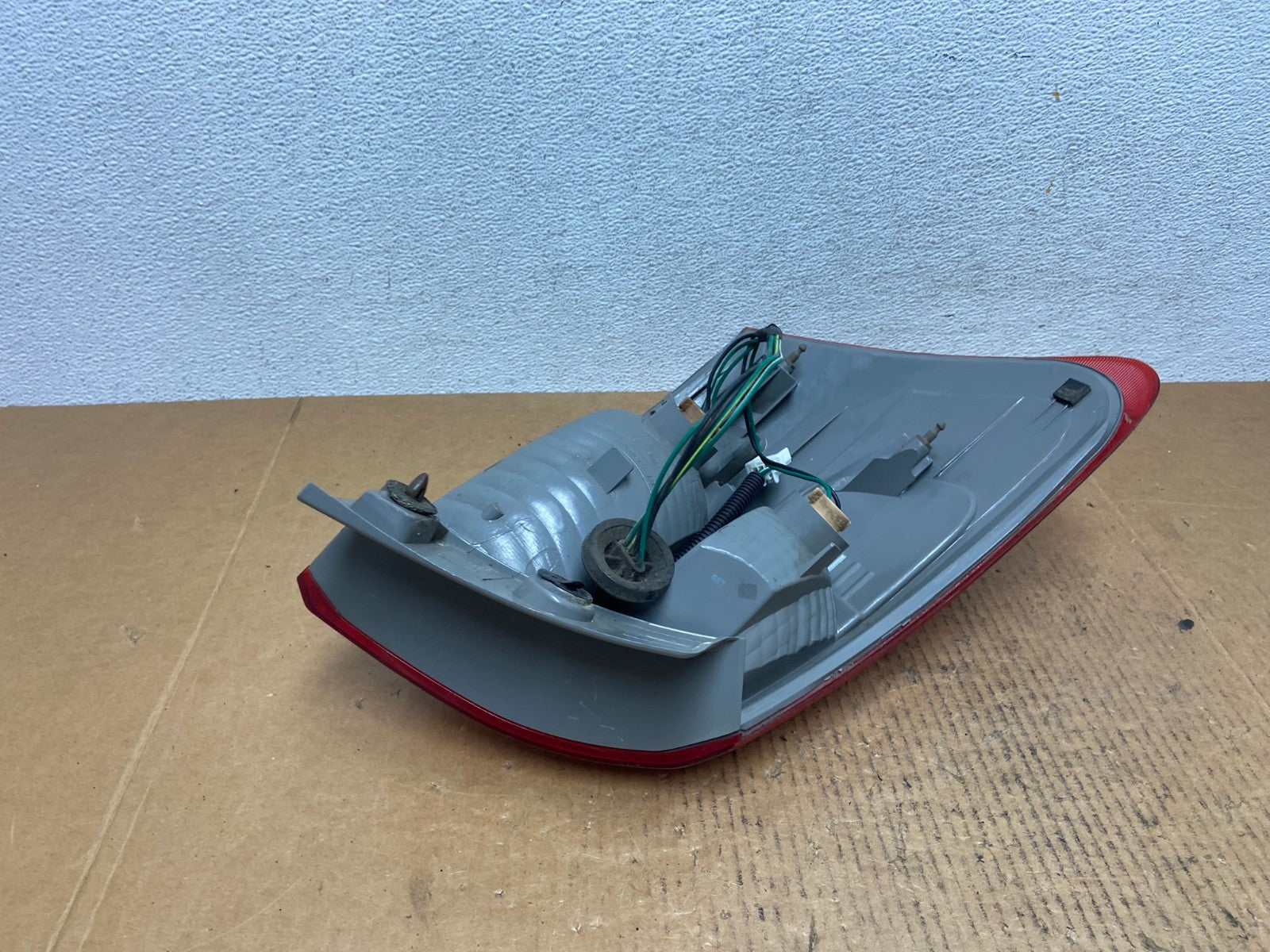 2008 to 2015 Nissan Rogue Right Passenger Rh Side Tail Light AE0396 LK4