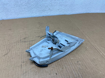 1992 to 1994 Toyota Camry Left Driver LH Side Turn Signal AC7564 DW5