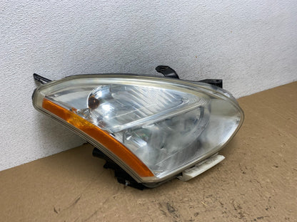 2009-2013 Nissan Rogue Right Passenger Xenon Headlight AG1318 DW2