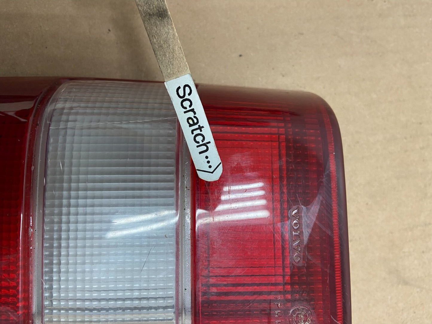 1993 to 1994 Volvo 850 Sedan Right Passenger RH Side Inner Tail Light E1048 OEM4