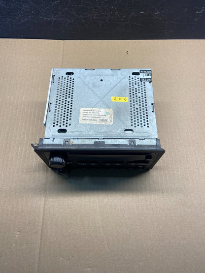 2003 - 2005 GMC Chevrolet Radio CD MP3 Receiver Player AC8979 DG3