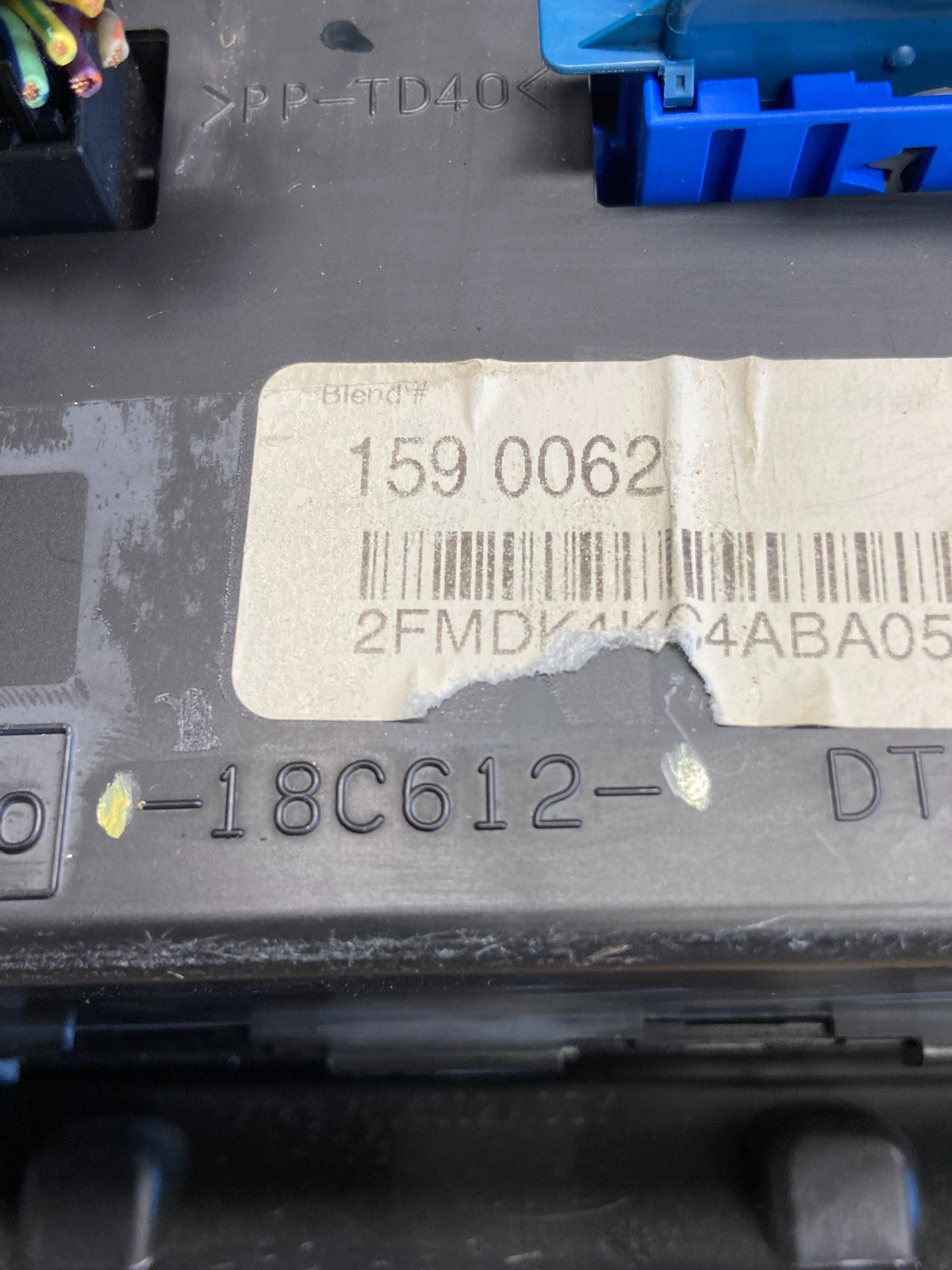 2007 - 2010 Ford Edge Heater Climate Control Radio Control Dash Bezel AF2008 DW5