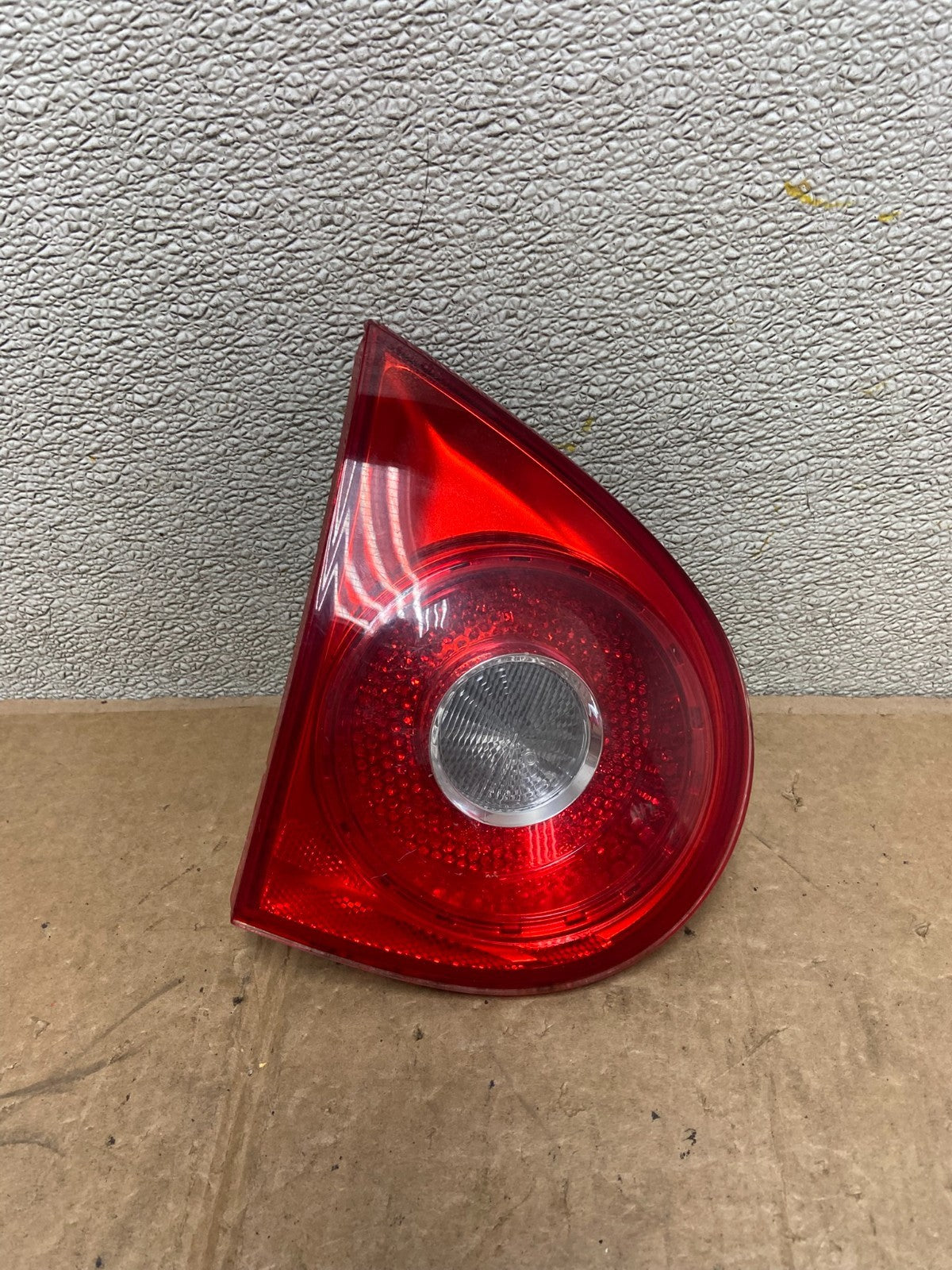 2006-2009 Volkswagen Golf Left Driver Lh Side Tail Light Inner Trunk AA2587 GD0