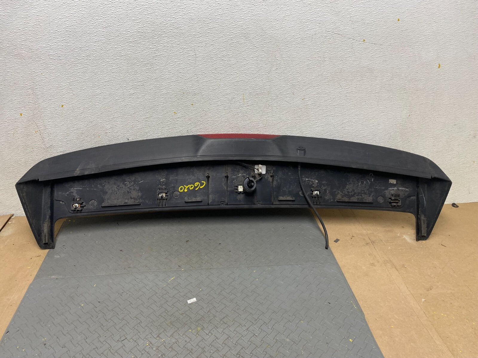 2007 to 2012 Dodge Caliber Rear Trunk Spoiler C6020 OEM DG16