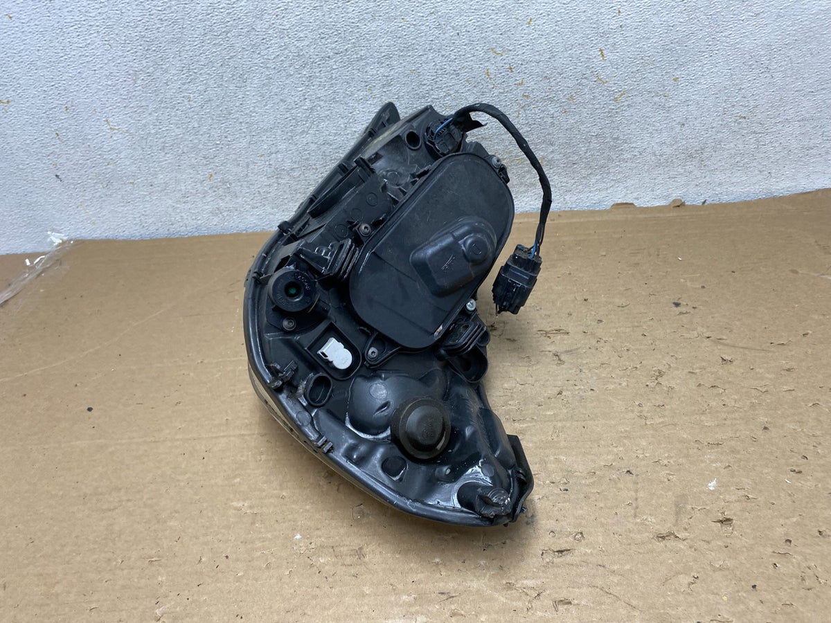 2011 to 2013 Volvo S60 Right Passenger RH Side Halogen Headlight AH9049 DG7