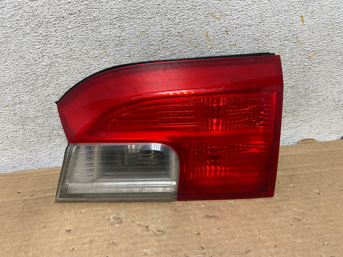 2010 - 2017 GMC Terrain Tail Light Inner Right Passenger Rh AH8991 LK0