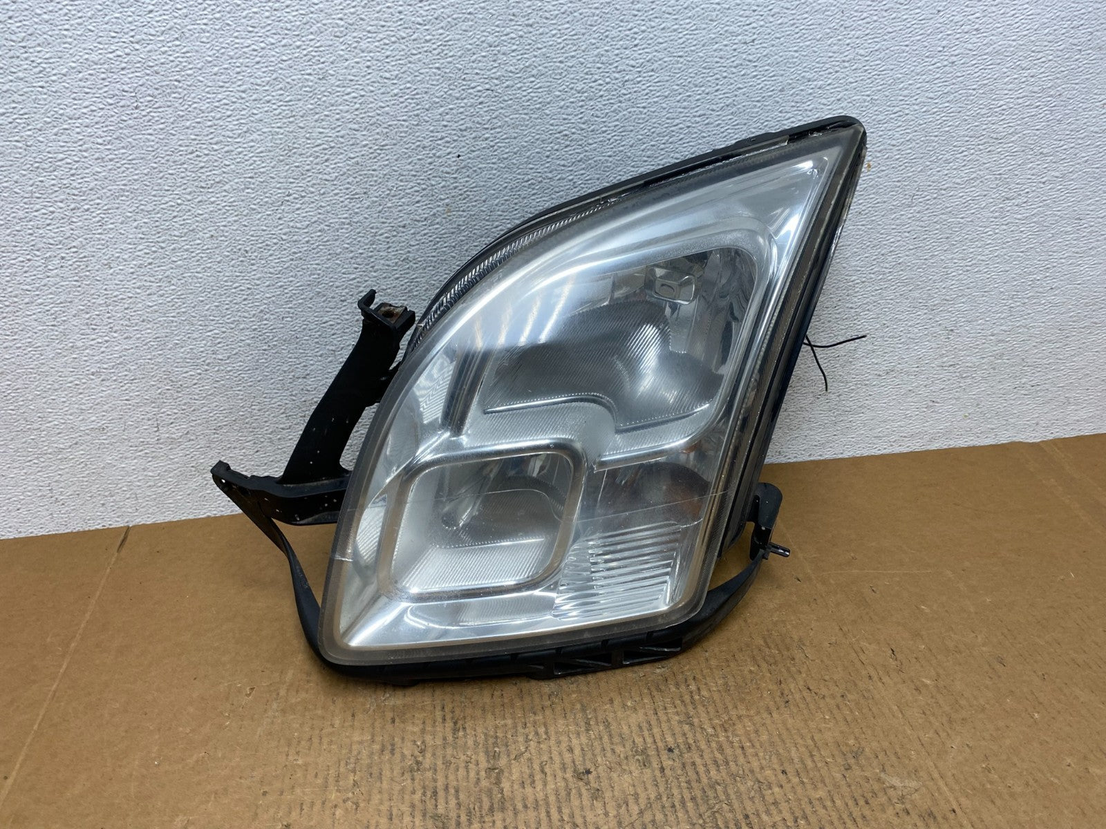 2006 to 2009 Ford Fusion Headlight Left Driver LH Side AE1369 DW0