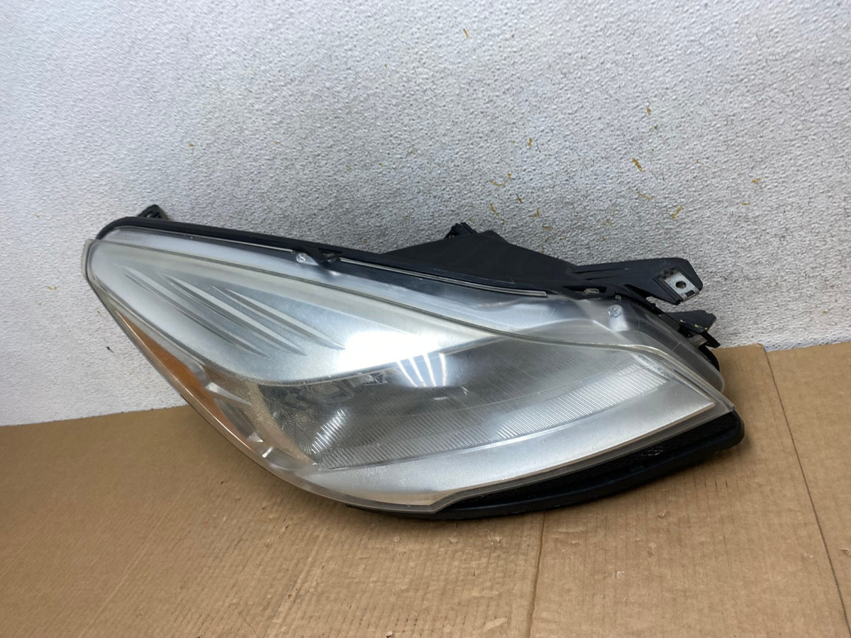 2013 - 2016 Ford Escape Headlight Right Passenger RH Side Halogen AI5796 LK1