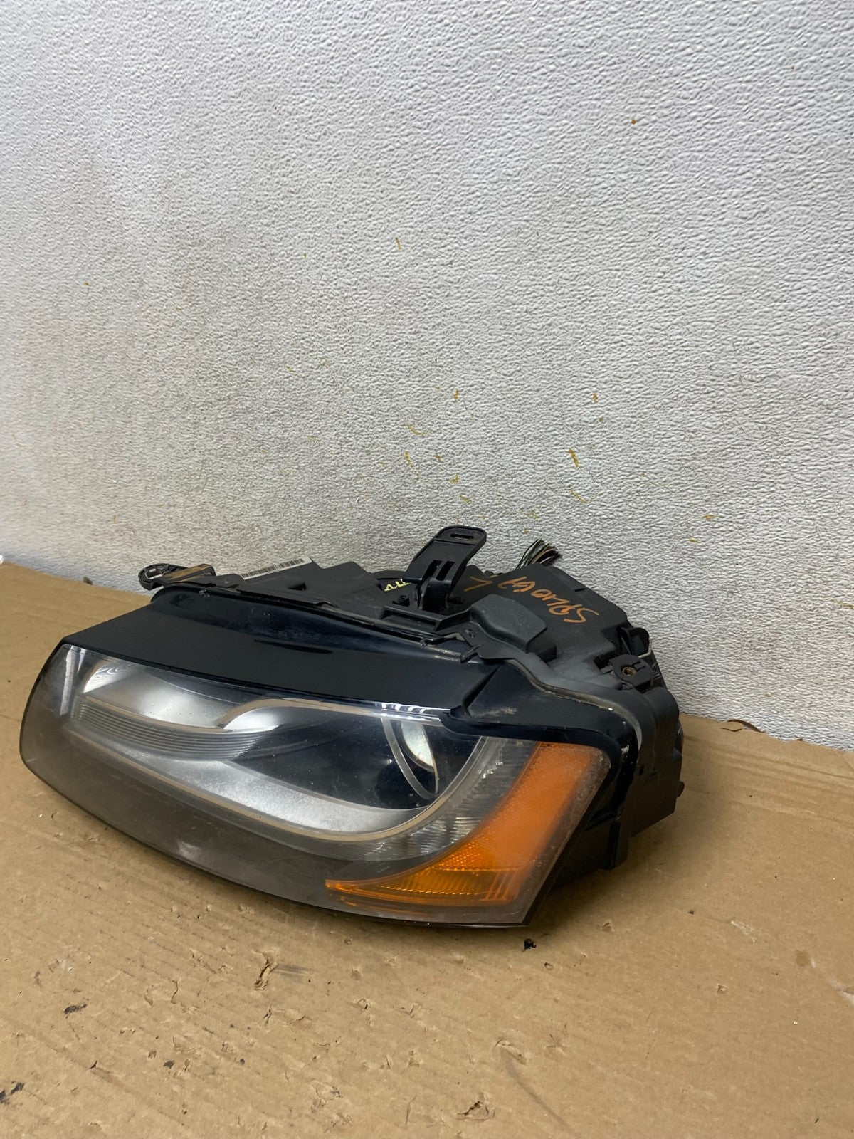 2008 to 2012 Audi A5 S5 Xenon HID LH Left Driver Side Headlight AH8391 DW1