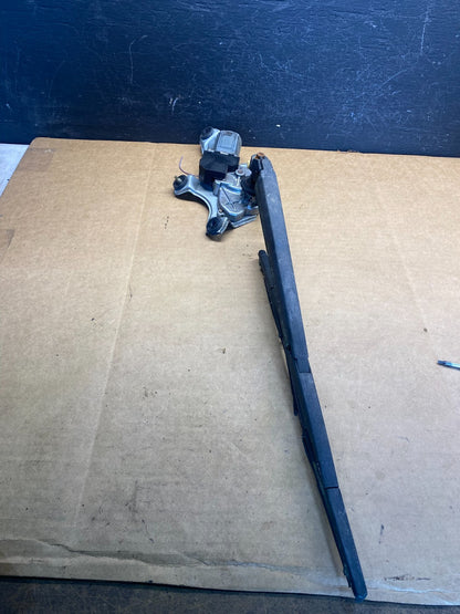 2011-2020 Toyota Sienna Rear Windshield Washer Wiper Motor AD7473 DG2