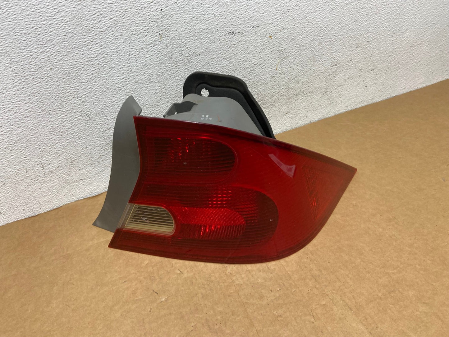 2001 to 2003 Honda Civic Coupe Right Passenger Rh Side Tail Light AD4467 LK0