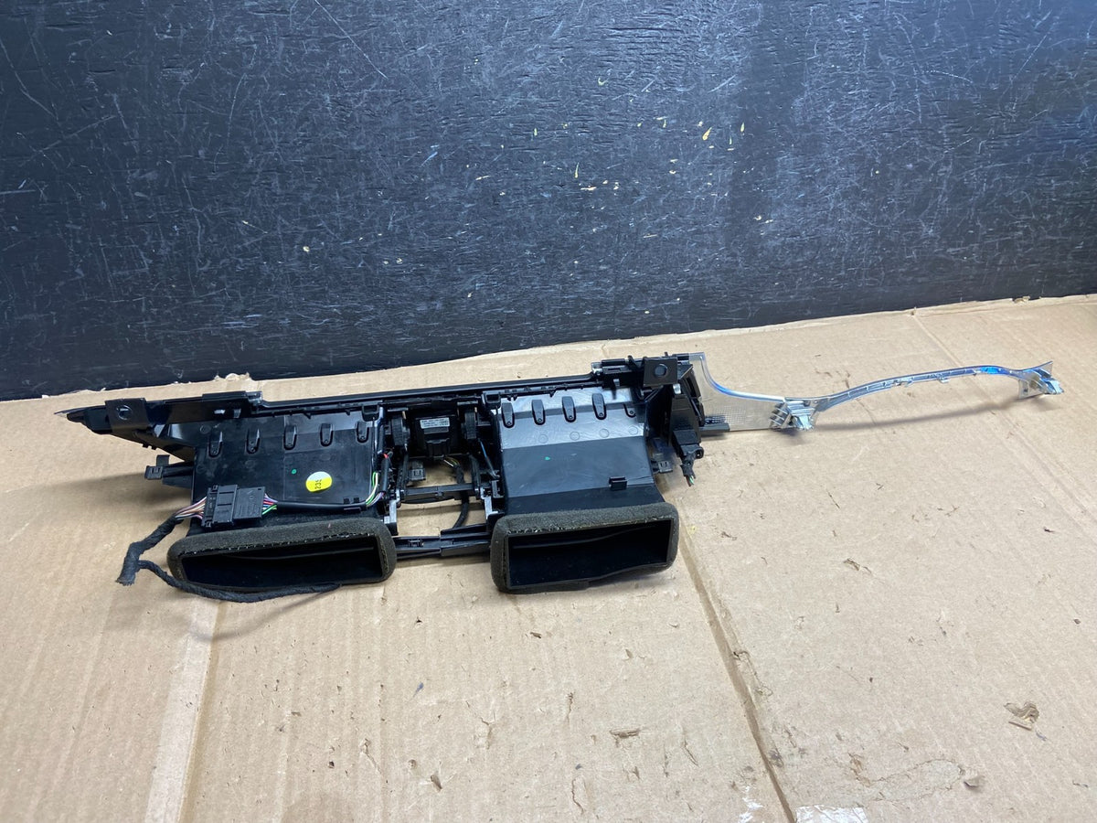 2012 to 2017 Audi A6 A7 Center Dashboard Air Vent AI2712 DG2