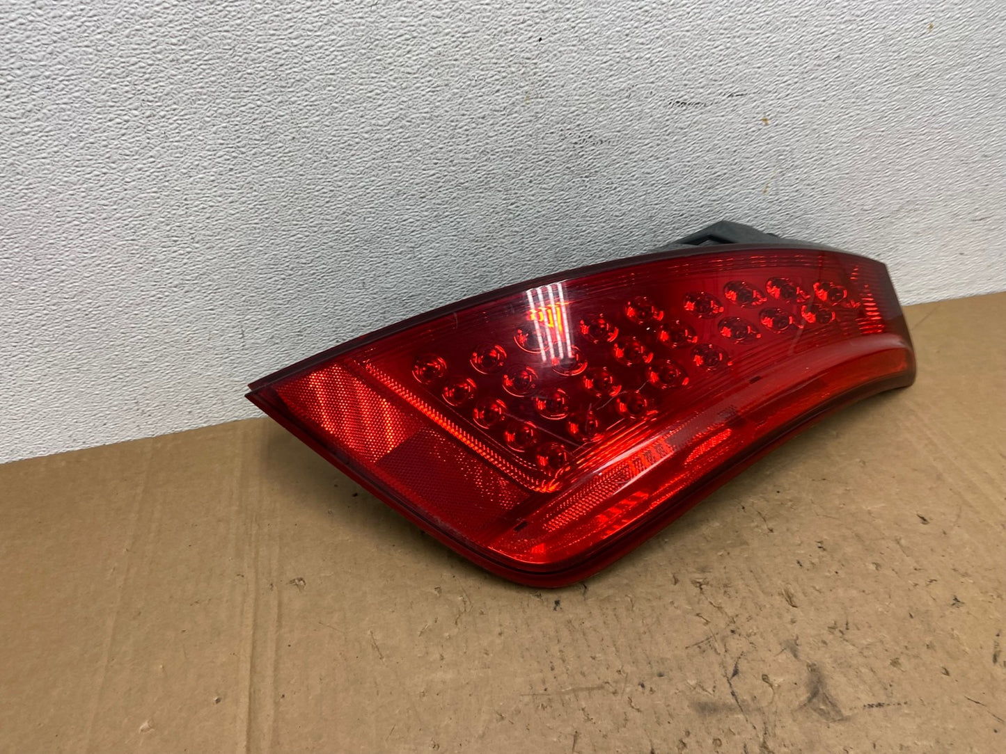 2006 to 2007 Nissan Murano Right Passenger Rh Side Tail Light AD3033 LK2