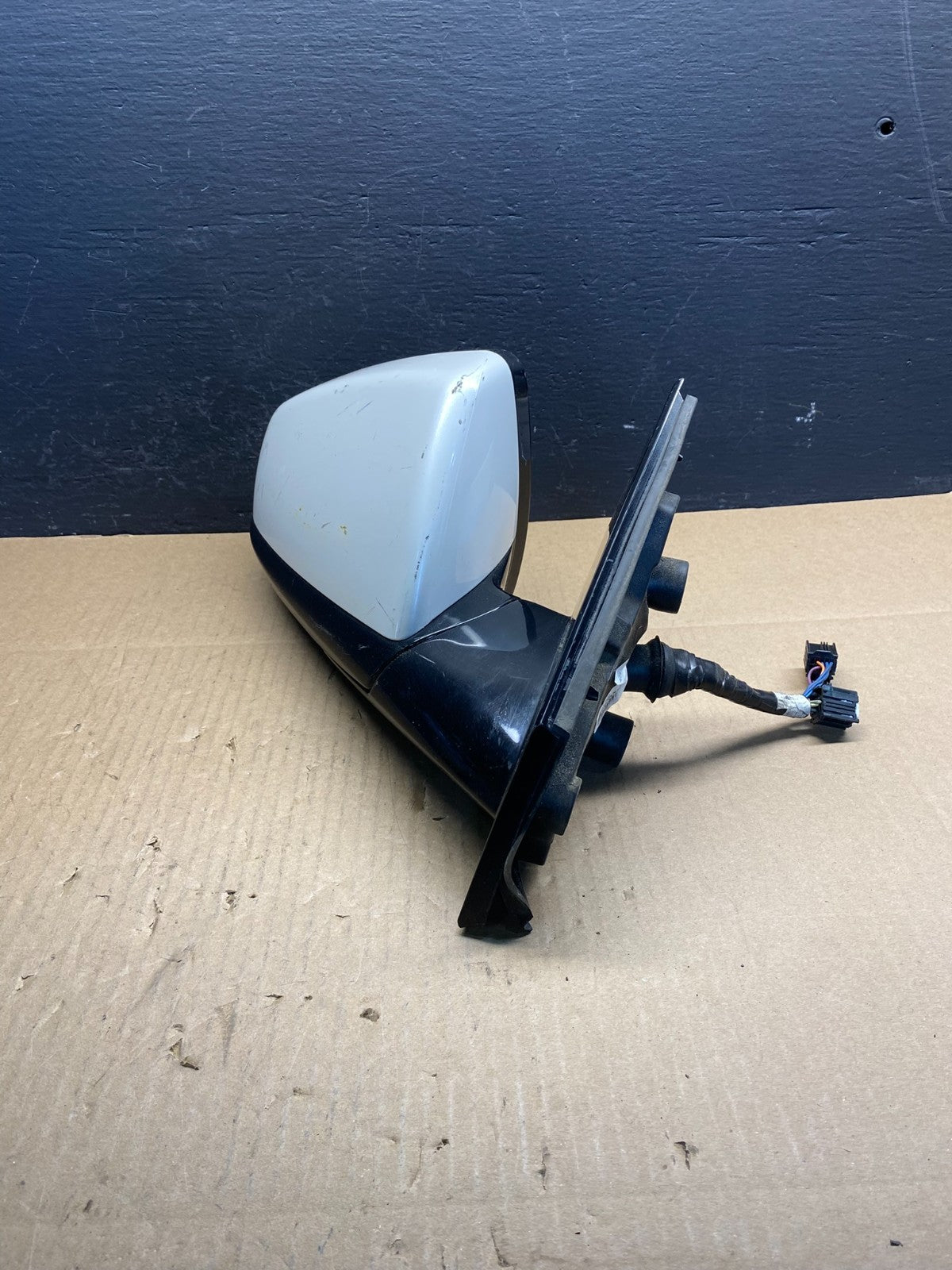 2010 to 2015 Cadillac SRX Right Passenger Rh Side Door Mirror Oem AC2516 MS2