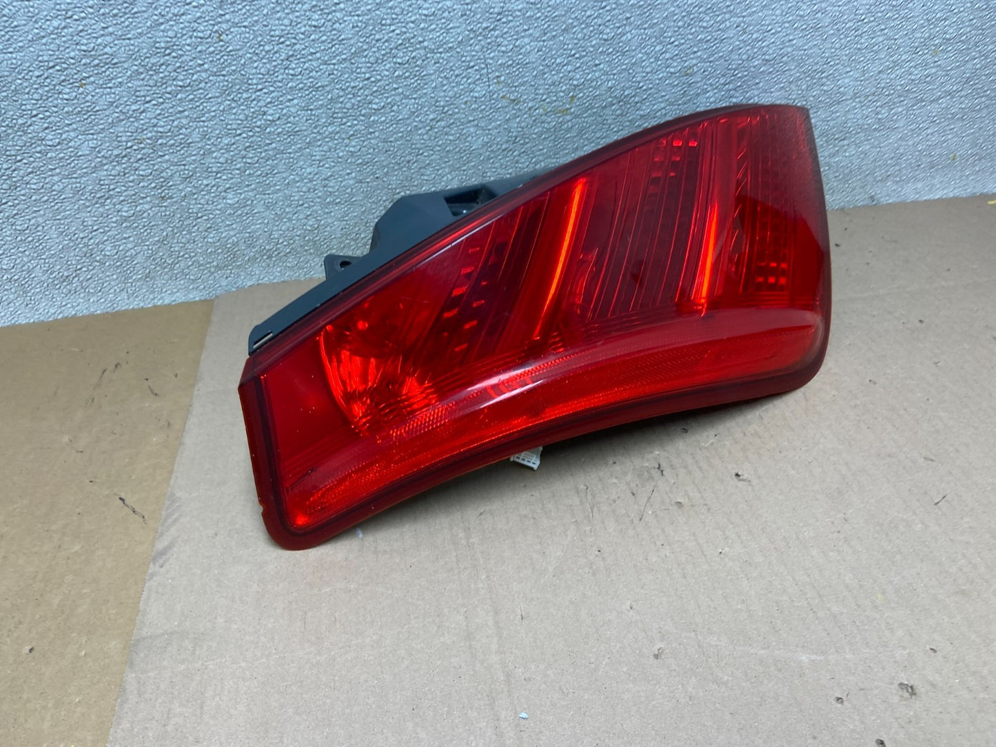 2003 2004 2005 Nissan Murano Left Driver Lh Side Tail Light Oem AA0297 DW2