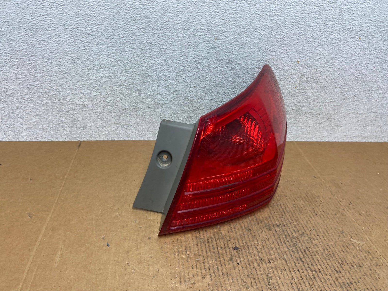 2008 to 2015 Nissan Rogue Right Passenger Rh Side Tail Light AE1205 LK2