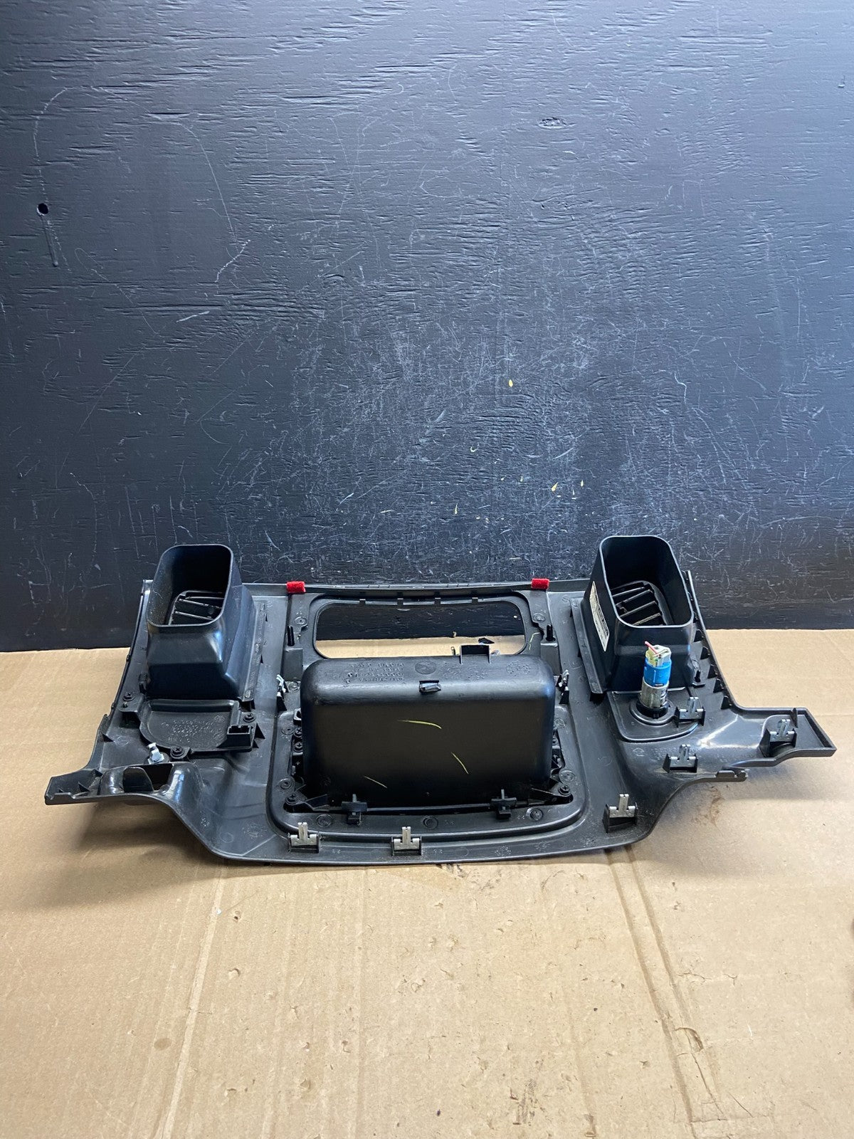 2002 to 2005 Dodge Ram Radio Climate Control Dash Air Vent Bezel Trim AD7200 DG5