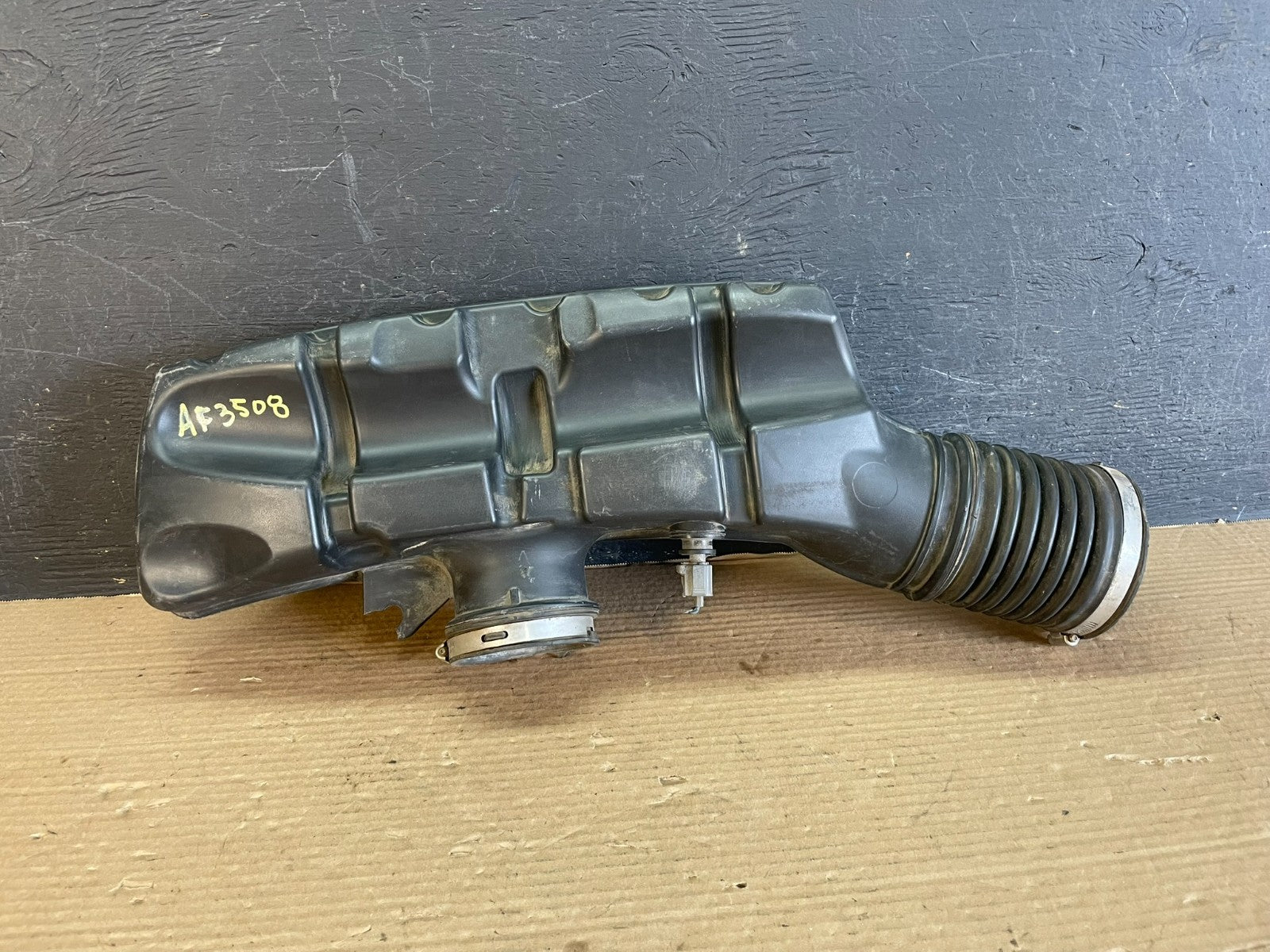 2011-2021 Jeep Grand Cherokee 5.7 V8 Air Intake Resonator Box af3508 DG4