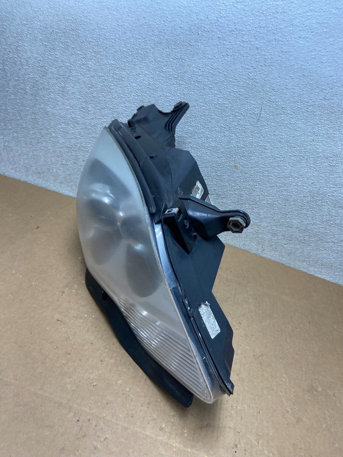 2007-2012 Gmc Acadia Halogen Headlight Right Passenger Side Oem Z6880 DW1