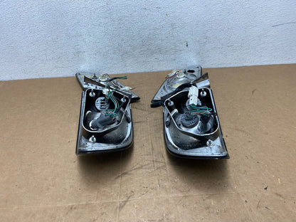 1998 to 2002 Toyota Corolla Left+Right Set Black Tail lights ad6368 DG8