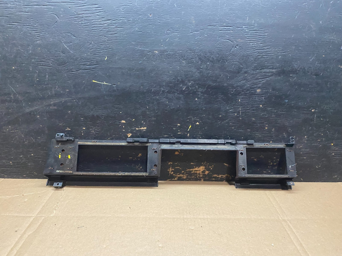 1991 to 1993 Chrysler New Yorker instrument cluster wood grain bezel U0041 PS3
