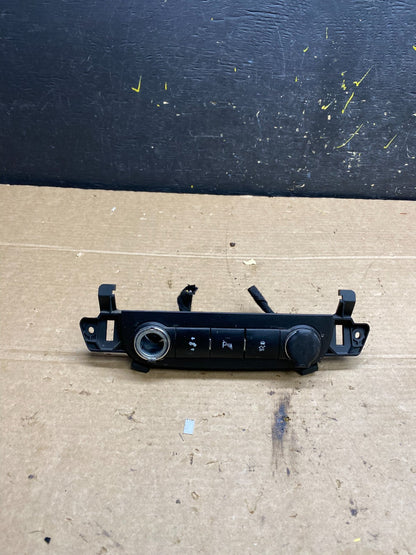 2007-2014 Chevrolet Tahoe Silverado Yukon Pedal Traction Control Switch W9447 DG0