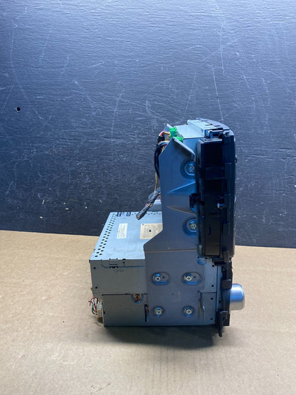 2004 2006 Acura TL CD Player Radio Climate Control AG7353 DG2
