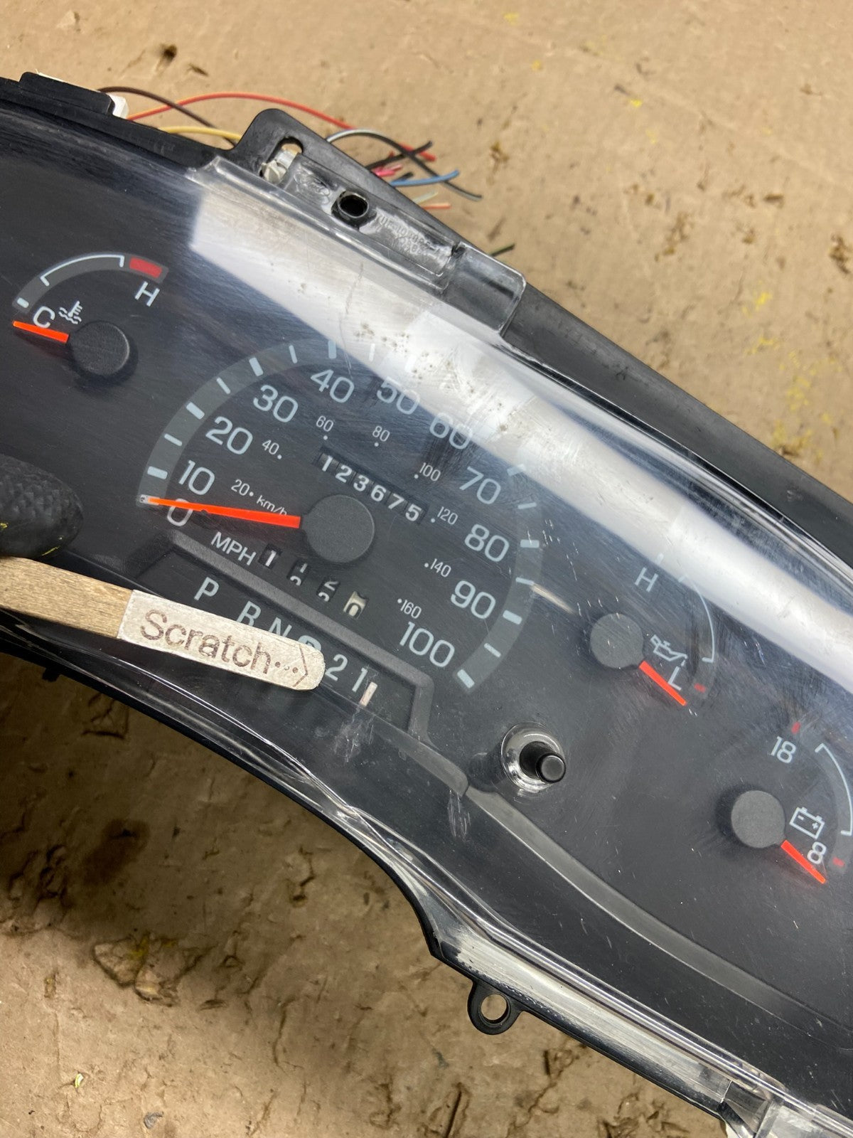 1997 - 2003 Ford Econoline E150 E250 Van Speedometer Instrument Cluster u4985 DG1