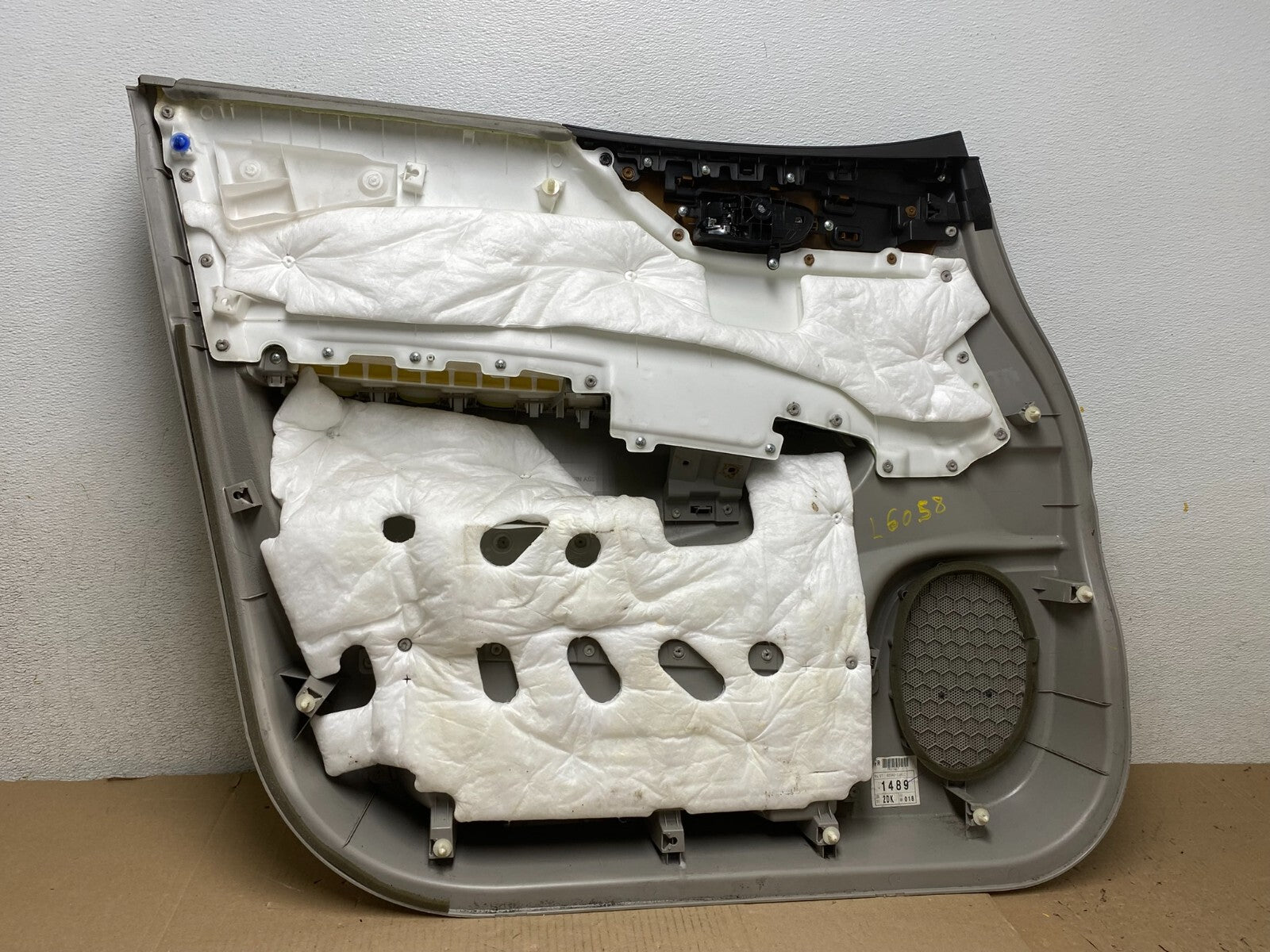 2011 to 2017 Nissan Quest Right Passenger Front Door Panel L6058 DG6