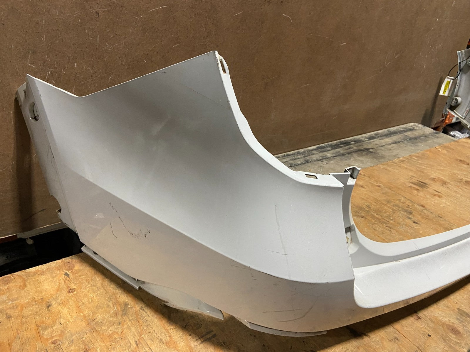 2020 to 2023 Ford Explorer Police Interceptor Rear Upper Bumper Cover X9621 PS1