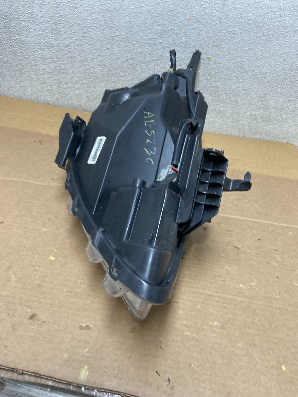 2012 2013 2014 Nissan Versa Sedan Headlight Left Driver LH AB5230 DW7