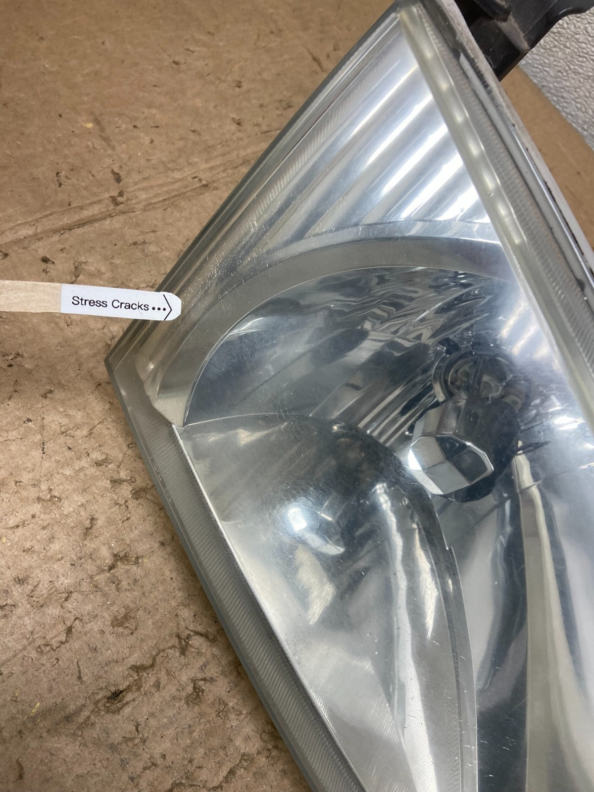 2001 2002 2003 Toyota Sienna Right Passenger Rh Side Headlight Halogen Y8167 DW4