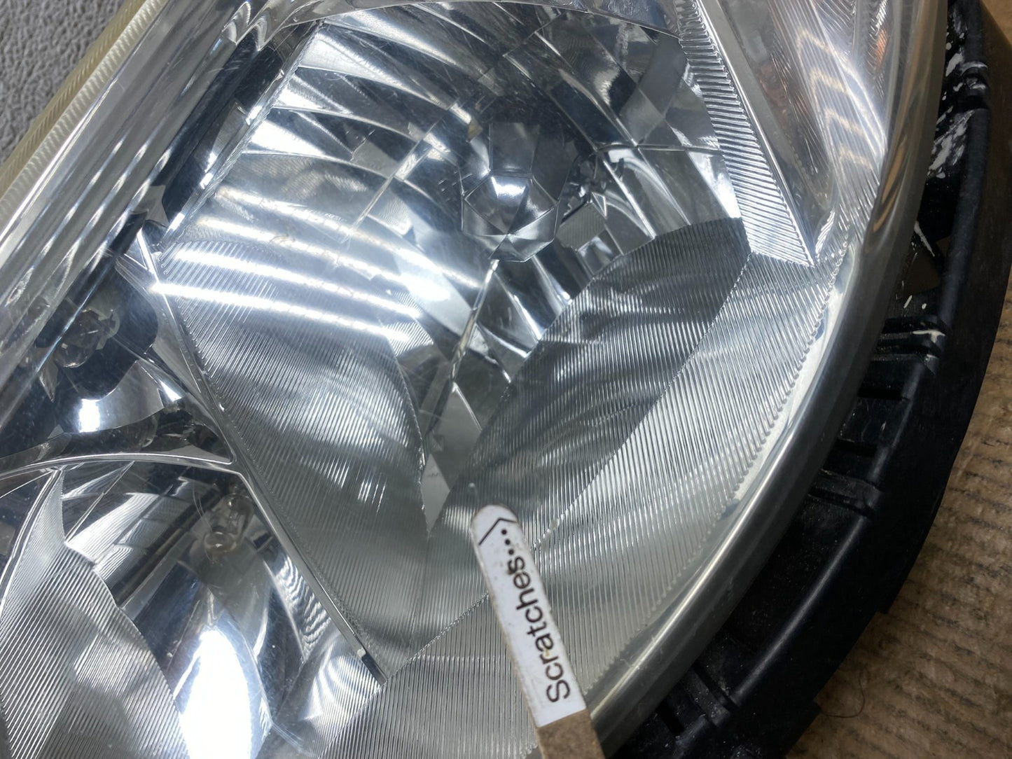 2009-2013 Subaru Forester Left Driver LH Halogen Headlight AE1621 DW3