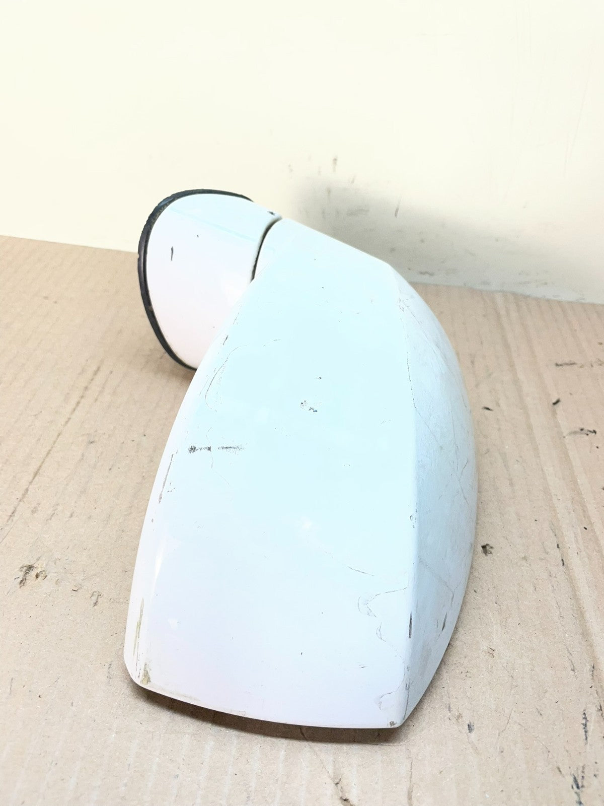 2005 to 2008 Hyundai Tiburon Left Driver LH Side View Mirror Power AJ0845 DW9