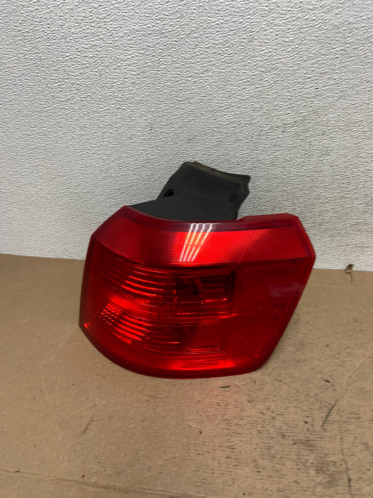 2010 to 2017 GMC Terrain Halogen Right Passenger Rh Side Tail Light AF5129 LK0