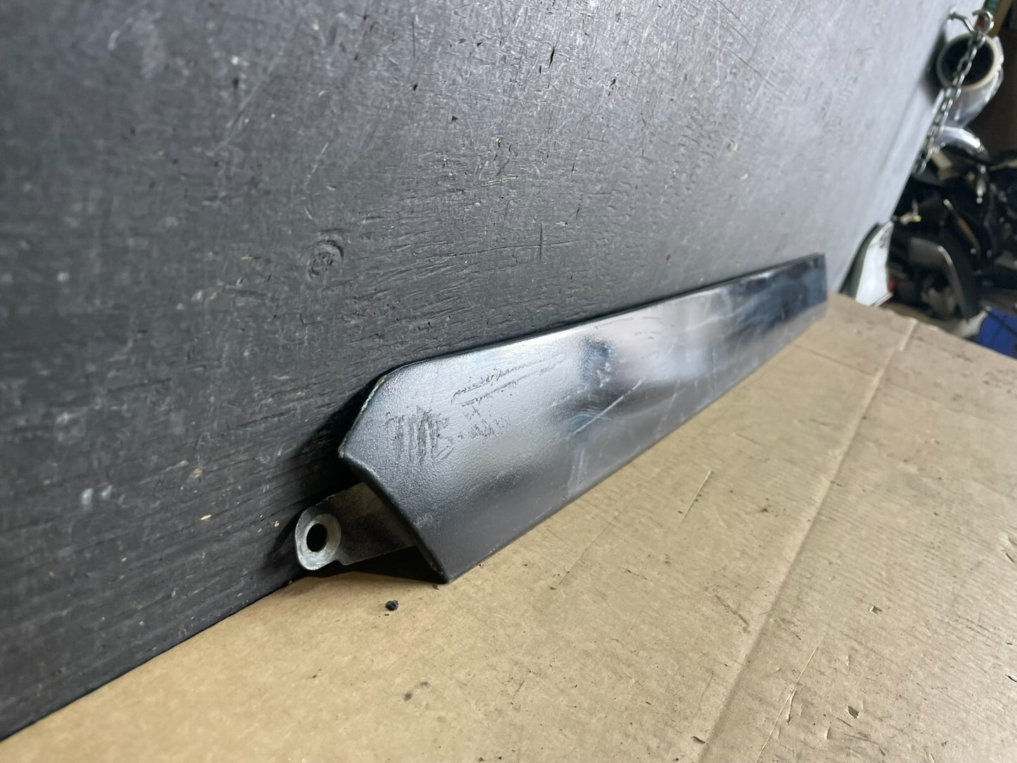 2005 to 2010 Honda Odyssey Right Side Rail Cover Quarter Trim Molding J3916 DG2