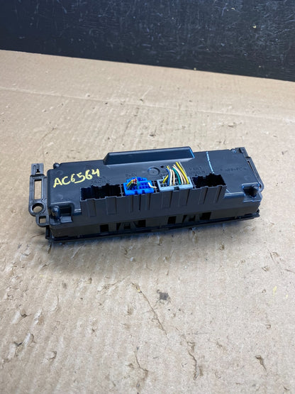 2011 - 2014 Chevrolet Silverado Gmc Sierra A/C Heater Climate Control AC6564 DG4