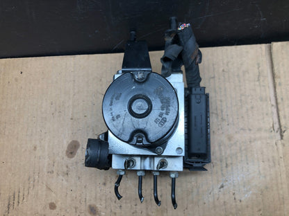 2008 to 2010 BMW 5 Series ABS Pump Control OEM Module 6784157 D22404