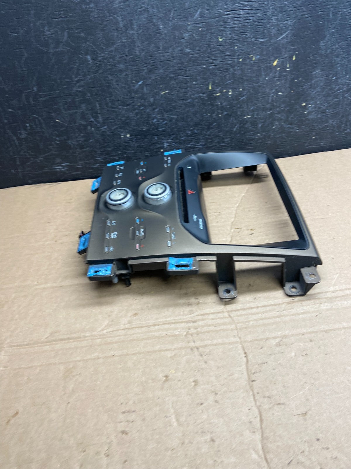 2011-2014 Ford Edge Heater Climate Control Radio CD Control Dash Bezel AF1904 DG3