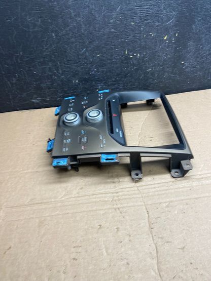 2011-2014 Ford Edge Heater Climate Control Radio CD Control Dash Bezel AF1904 DG3
