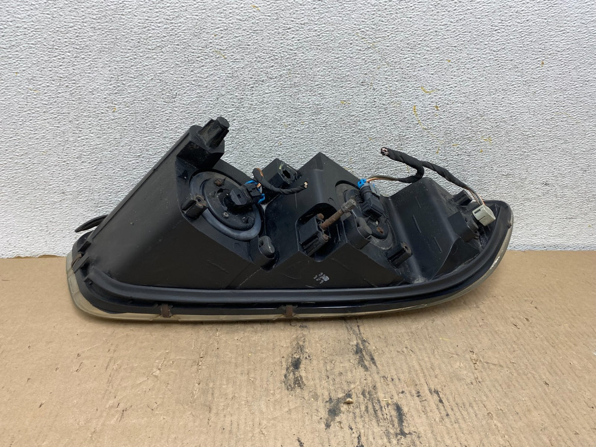 2008 to 2011 Mack Truck CXU600, GU800 Left Driver Side Halogen Headlight AH20996
