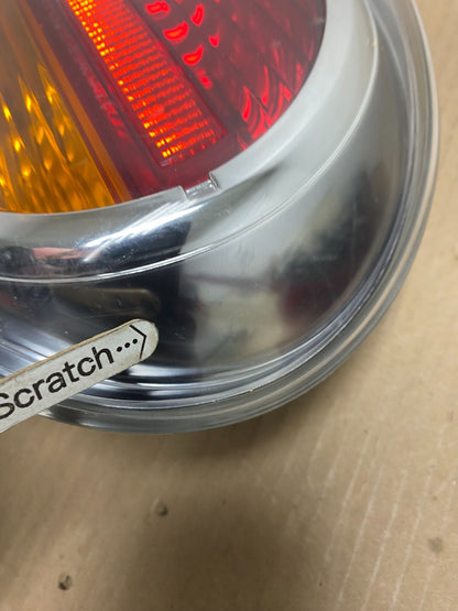 2002 2003 Nissan Maxima Right Passenger RH Side Tail Light M7870 DW6