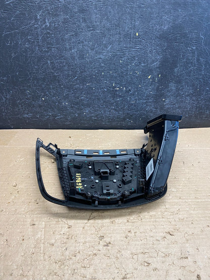 2013 2014 2015 2016 Ford C-Max Dash Radio Control Panel Bezel AG8673 DG3